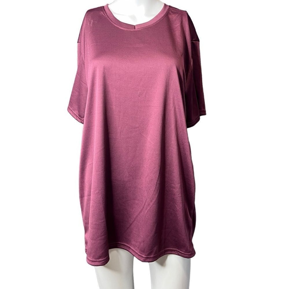 Reale Essentials Athletic V Neck Short Sleeve Shirt Maroon Large